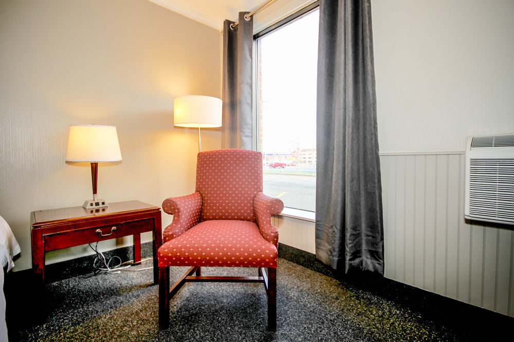 The City Motel Fredericton Bagian luar foto